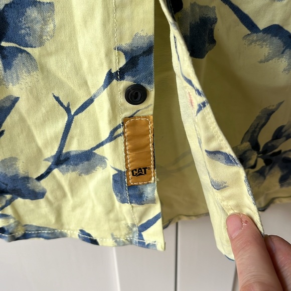 NWOT Caterpillar shirt - Picture 5 of 10
